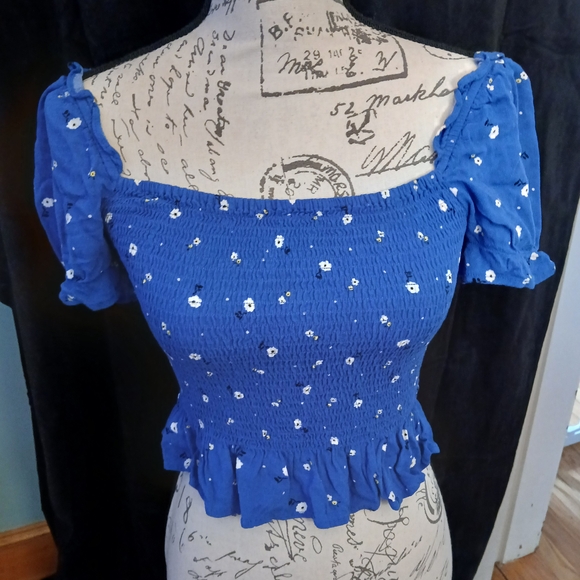 Elodie Tops - Elodie (Anthropology) Royal Blue Floral Smocked Puff-Sleeve Crop Top